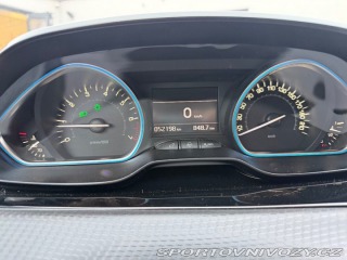 Peugeot Ostatní modely 2008 1,2 1800