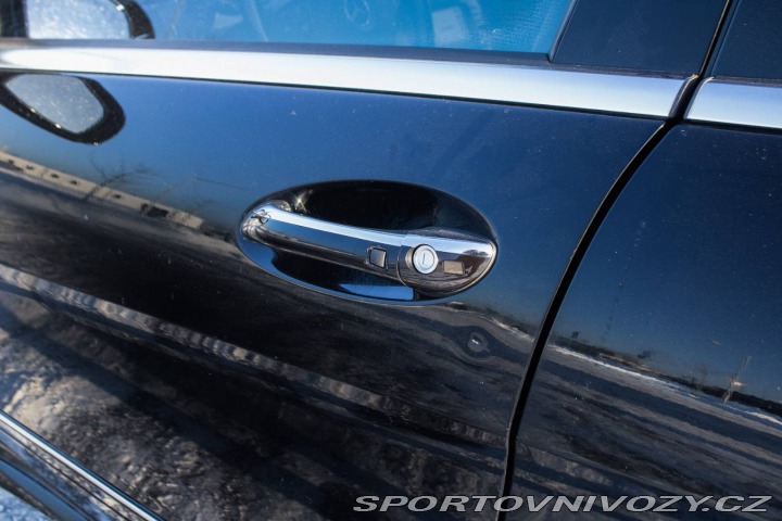 Mercedes-Benz Ostatní modely R trieda  500 L 4-matic, 285kW (20 2007