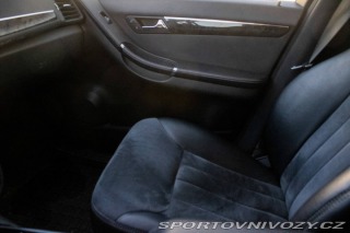 Mercedes-Benz Ostatní modely R trieda  500 L 4-matic, 285kW (20 2007