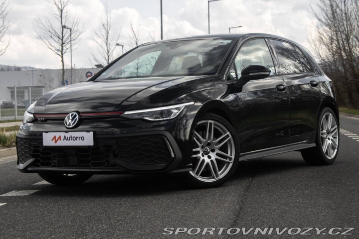 Volkswagen Golf 2.0 TSI GTI 195kw DSG / 2024