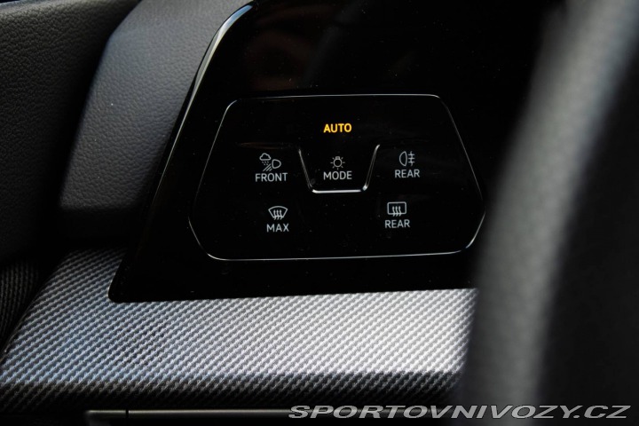 Volkswagen Golf 2.0 GTI 2.0 TSI 265k DSG 2024