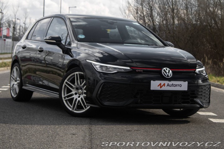 Volkswagen Golf 2.0 TSI GTI 195kw DSG / 2024
