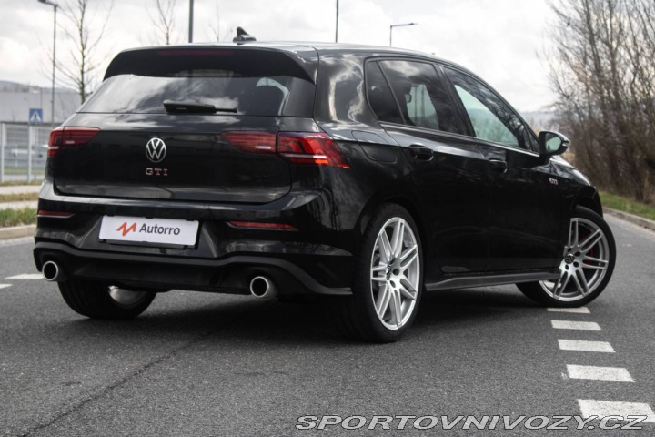 Volkswagen Golf 2.0 TSI GTI 195kw DSG / 2024