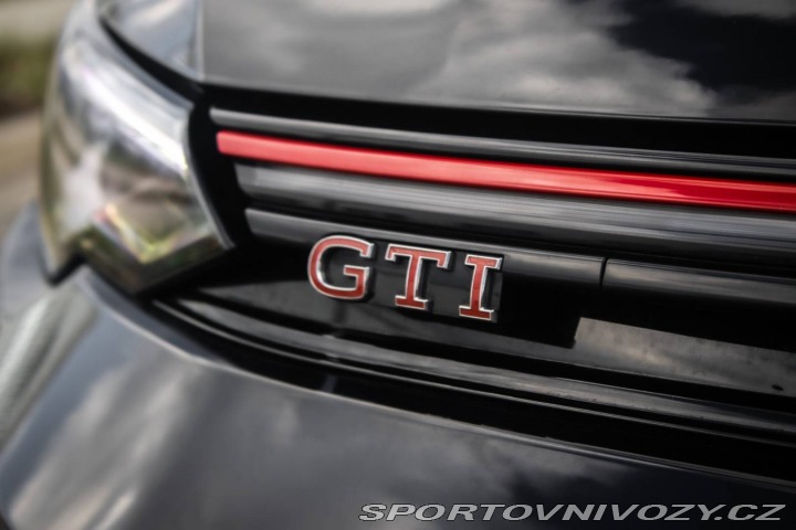 Volkswagen Golf 2.0 TSI GTI 195kw DSG / 2024