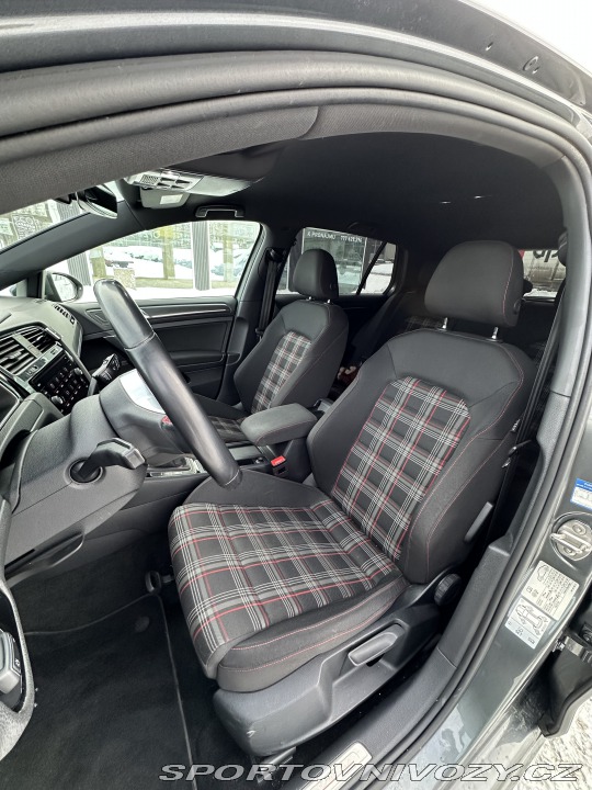 Volkswagen Golf 7.5 GTI Performance 2018