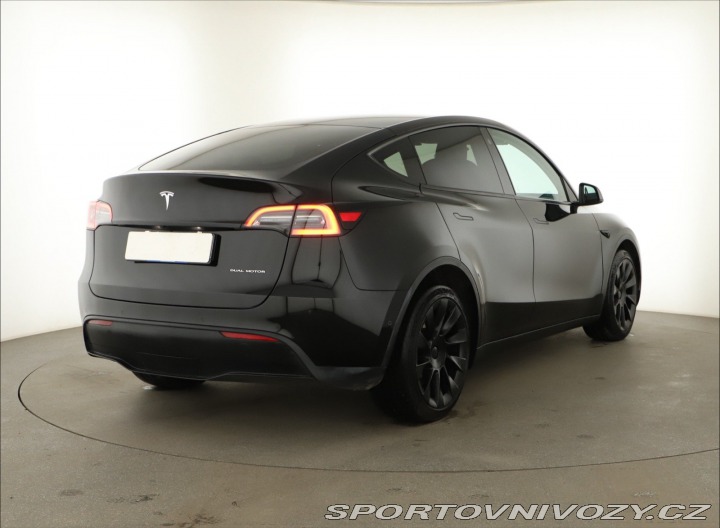 Tesla Model Y Long Range AWD 75kWh 2021