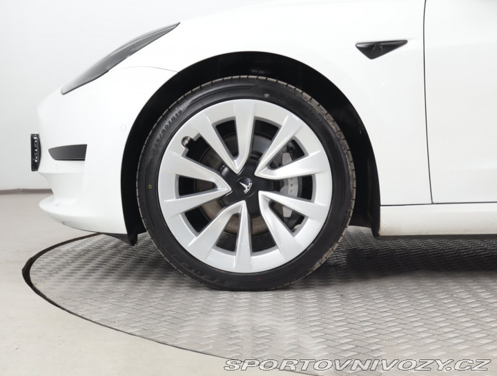 Tesla Model 3 Standard Range LFP 2022