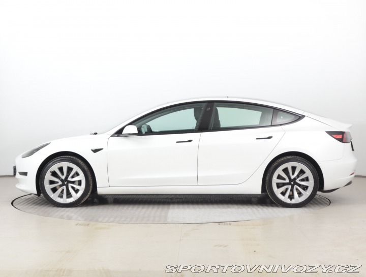 Tesla Model 3 Standard Range LFP 2022