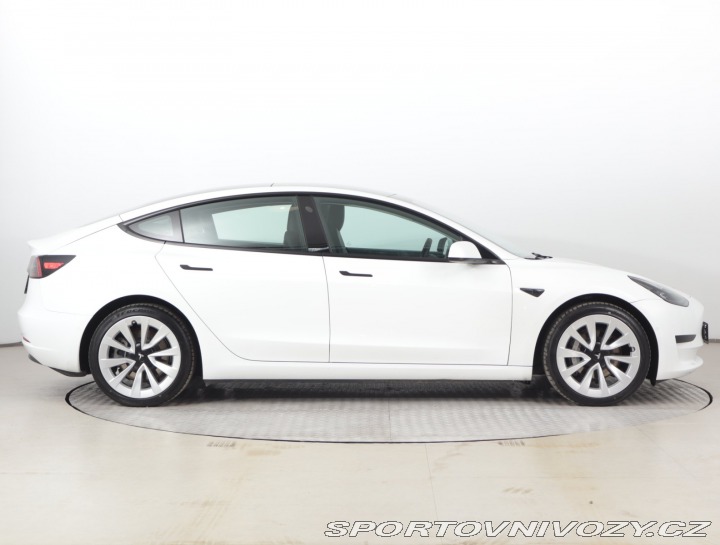 Tesla Model 3 Standard Range LFP 2022
