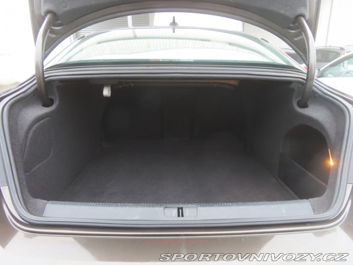 Volkswagen CC Highline 2.0 TDI 2012