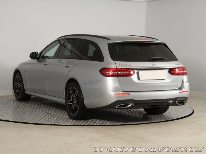 Mercedes-Benz E AMG Paket E 300 de 4MATIC 2021