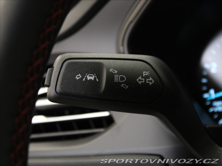 Ford Ostatní modely Focus 1,0 115kW ST PANO. Akční 2023