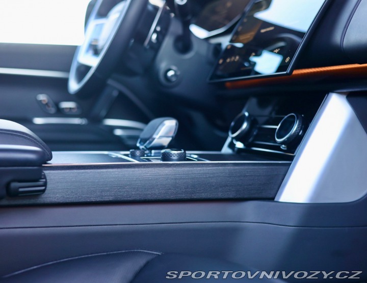Ostatní značky Ostatní modely Land Rover Range Rover  P510e HSE 375KW eHybrid 2022