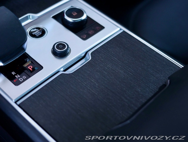 Ostatní značky Ostatní modely Land Rover Range Rover  P510e HSE 375KW eHybrid 2022