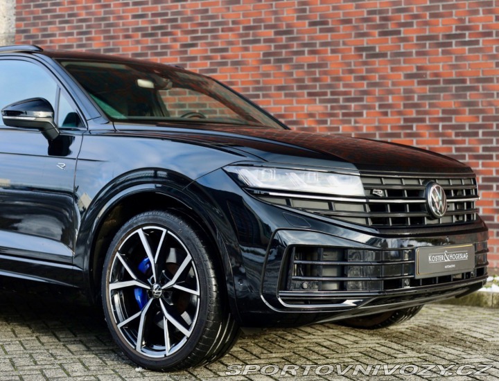 Volkswagen Ostatní modely Touareg  R-line, 3.0 V6 TFSI E-Hy 2023