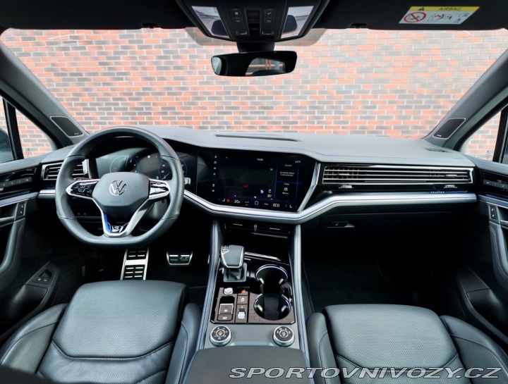 Volkswagen Ostatní modely Touareg  R-line, 3.0 V6 TFSI E-Hy 2023