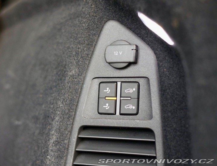 Volkswagen Ostatní modely Touareg  R-line, 3.0 V6 TFSI E-Hy 2023