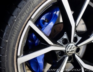 Volkswagen Ostatní modely Touareg  R-line, 3.0 V6 TFSI E-Hy 2023