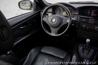 BMW 3 Cabrio  Cabrio 320 d AT6 2011