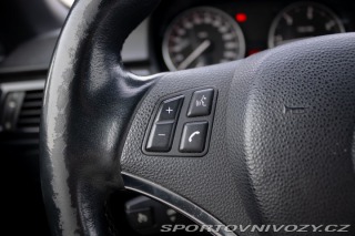 BMW 3 Cabrio  Cabrio 320 d AT6 2011