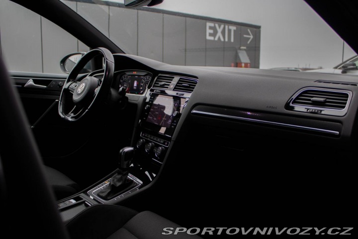 Volkswagen Golf R 2.0 TSI 4MOTION DSG / 2019