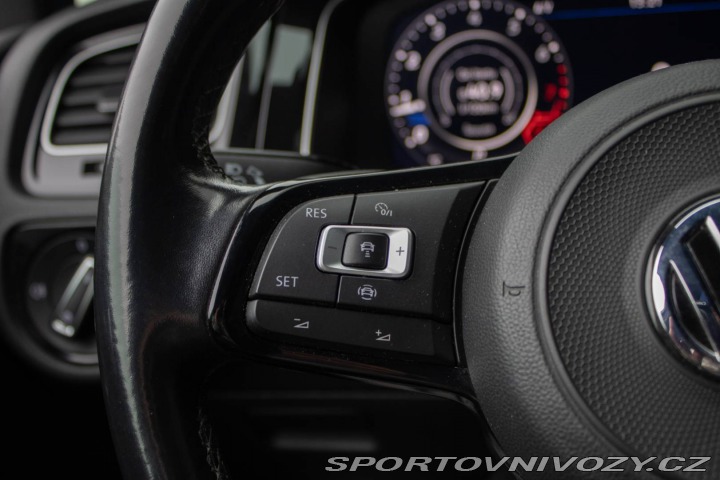 Volkswagen Golf R 2.0 TSI 4MOTION DSG / 2019