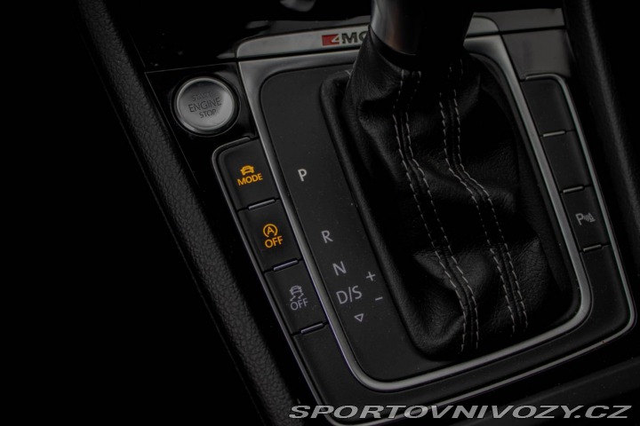 Volkswagen Golf R 2.0 TSI 4MOTION DSG / 2019