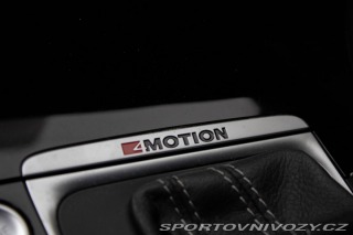 Volkswagen Golf R 2.0 TSI 4MOTION DSG / 2019