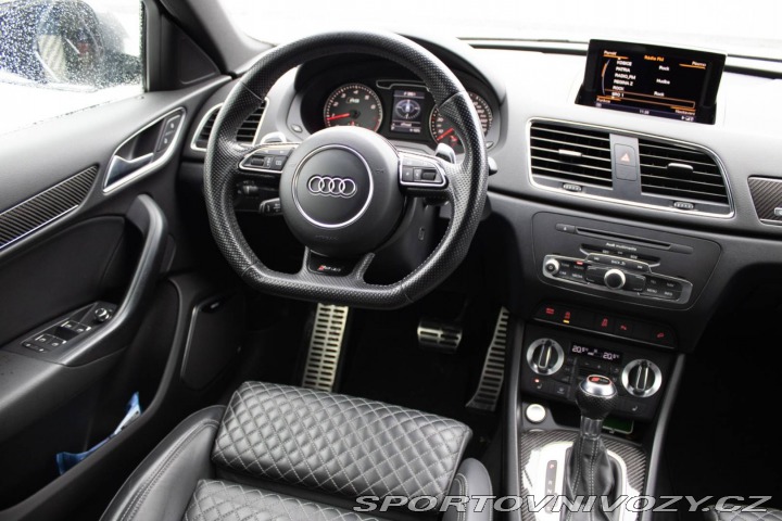 Audi RS Q3 2.5 TFSI Quattro / AJ NA 2014