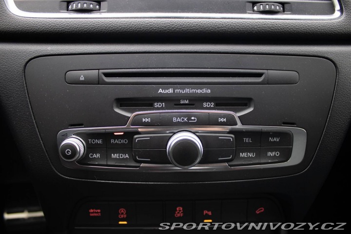 Audi RS Q3 2.5 TFSI Quattro / AJ NA 2014