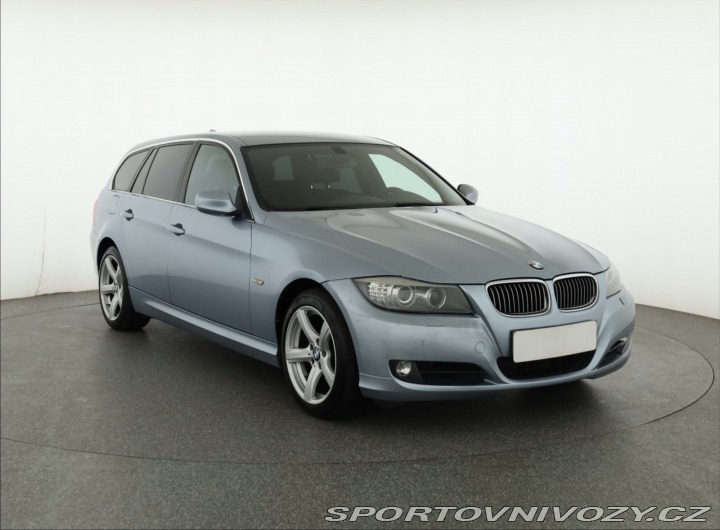 BMW 3 330 d xDrive 2012