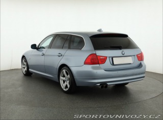 BMW 3 330 d xDrive 2012