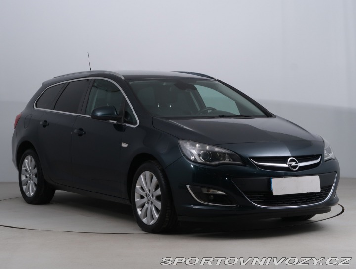 Opel Astra 2.0 CDTI 2014