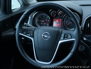 Opel Astra 2.0 CDTI 2014