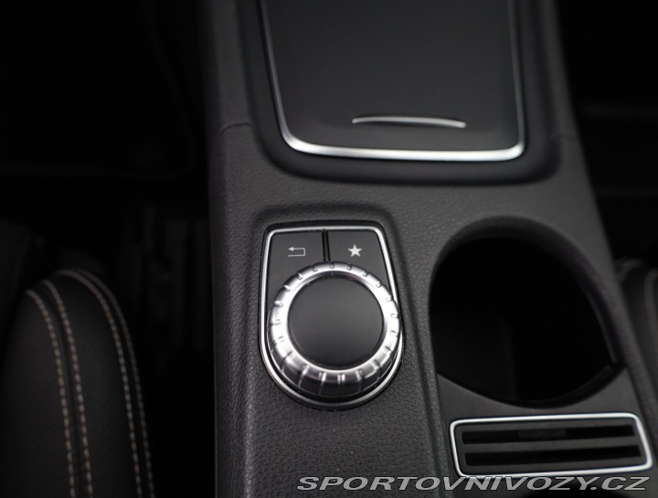 Mercedes-Benz A AMG line A 180 d 2017