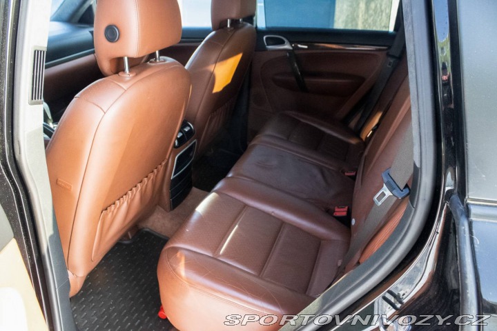 Porsche Cayenne Turbo Tiptronic, 368kW ( 2009