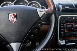 Porsche Cayenne Turbo Tiptronic, 368kW ( 2009