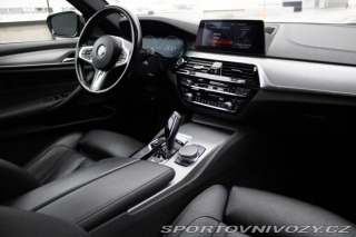 BMW 5 Touring M550d xDrive A/T 2019