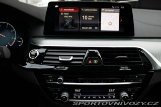 BMW 5 Touring M550d xDrive A/T 2019