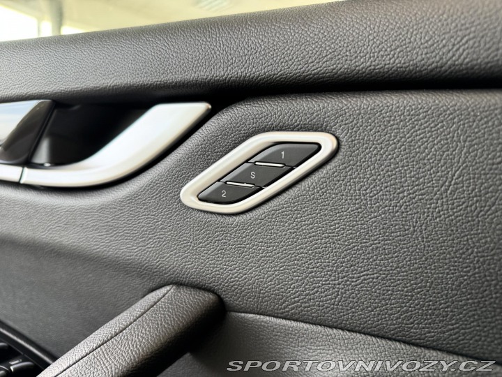 Maserati Levante 3,0V6 Q4 257kW*REZERVACE! 2019