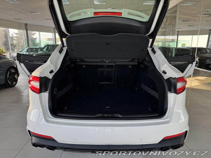 Maserati Levante 3,0V6 Q4 257kW*REZERVACE! 2019