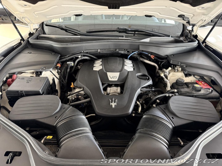 Maserati Levante 3,0V6 Q4 257kW*REZERVACE! 2019