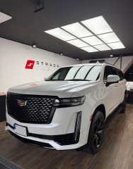   Cadillac Escalade ESV