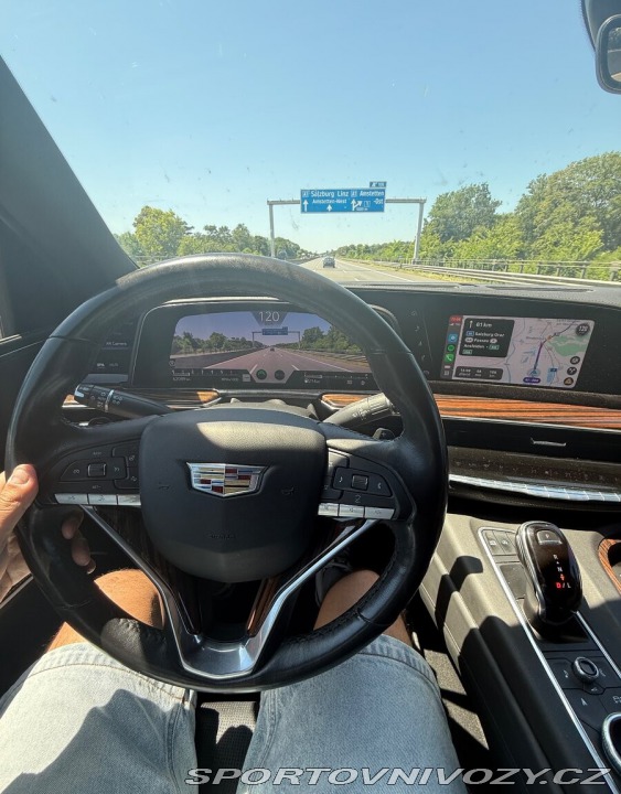 Ostatní značky Ostatní modely Cadillac Escalade ESV 2021