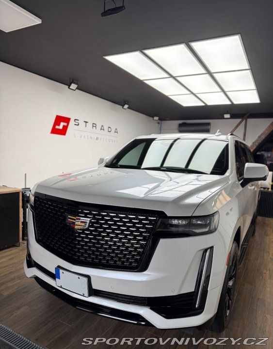 Ostatní značky Ostatní modely Cadillac Escalade ESV 2021