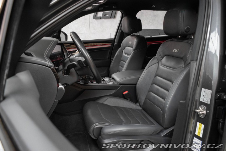 Volkswagen Ostatní modely Touareg 3.0 TDI R-LINE*TAŽNÉ*AIR* 2020