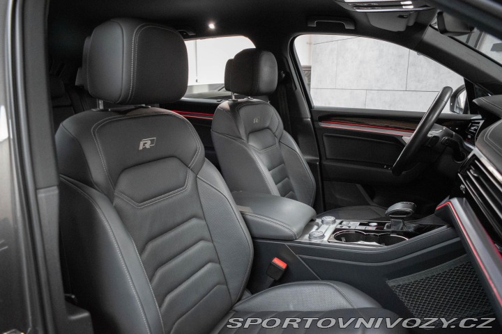Volkswagen Ostatní modely Touareg 3.0 TDI R-LINE*TAŽNÉ*AIR* 2020