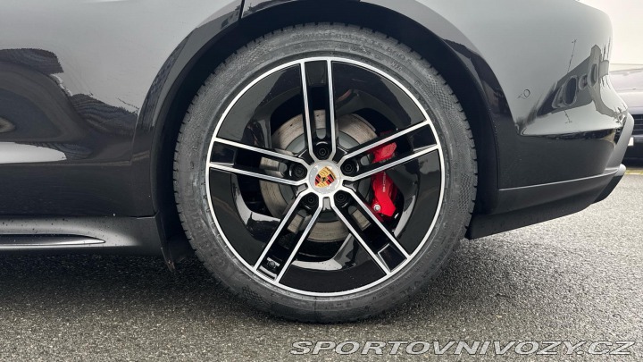 Porsche Taycan 4S Sport Tursimo 4S 2025