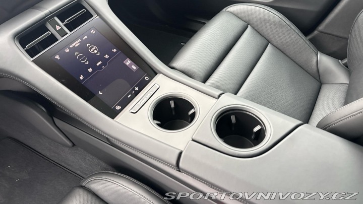 Porsche Taycan 4S Sport Tursimo 4S 2025