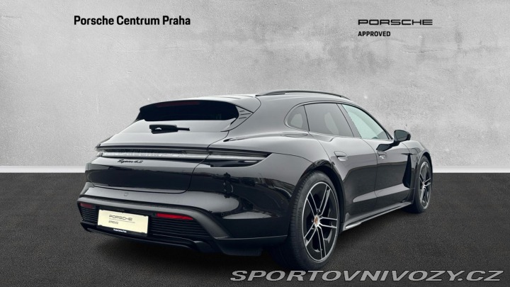 Porsche Taycan 4S Sport Tursimo 4S 2025